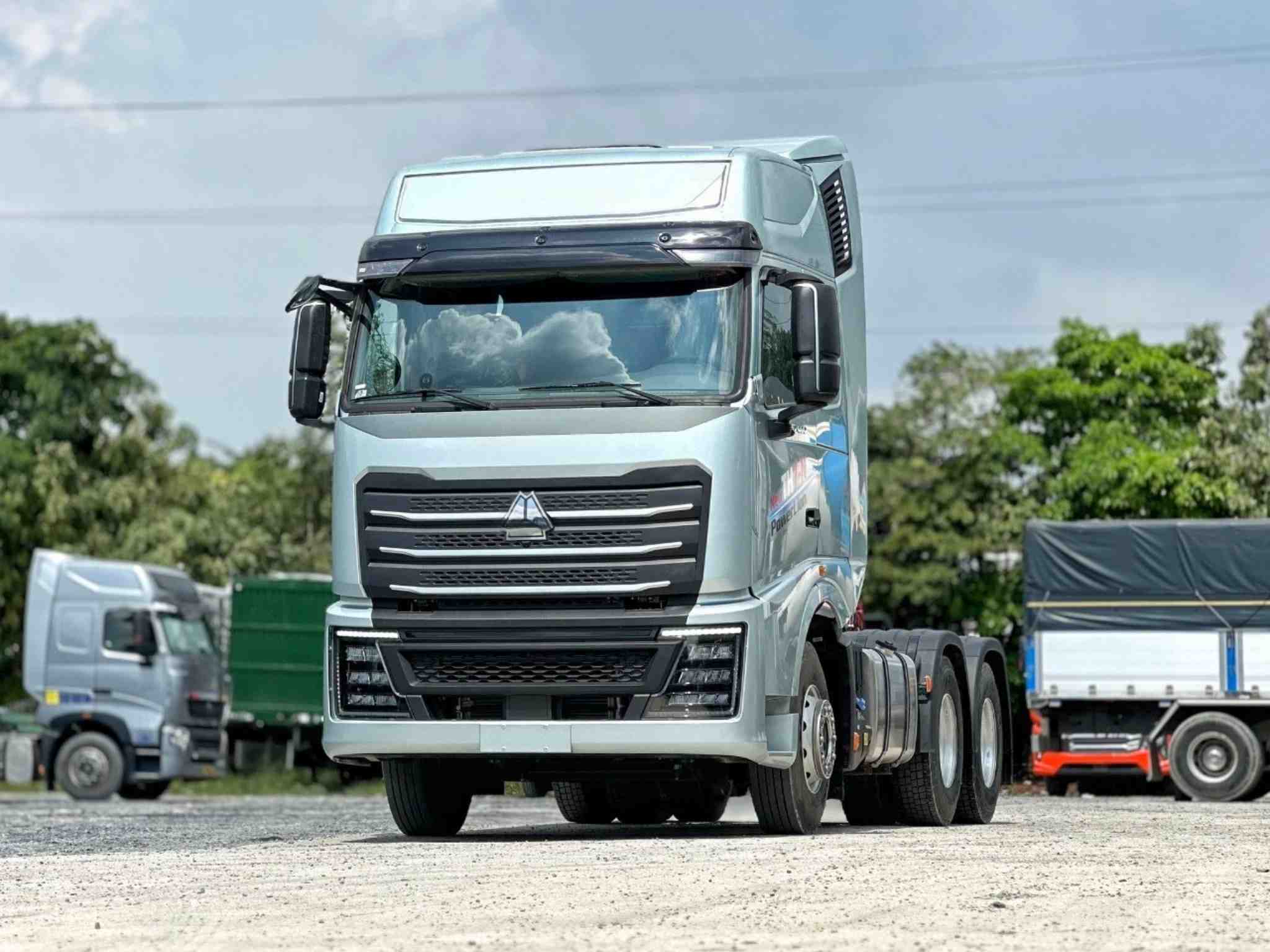 thiet-ke-Howo-TH7-N-460-HP